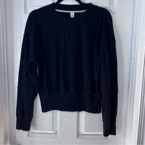 Lululemon Black Long Sleeve Sweatshirt Size 8‎